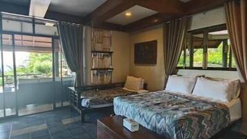 4 bedrooms, WiFi, bed sheets