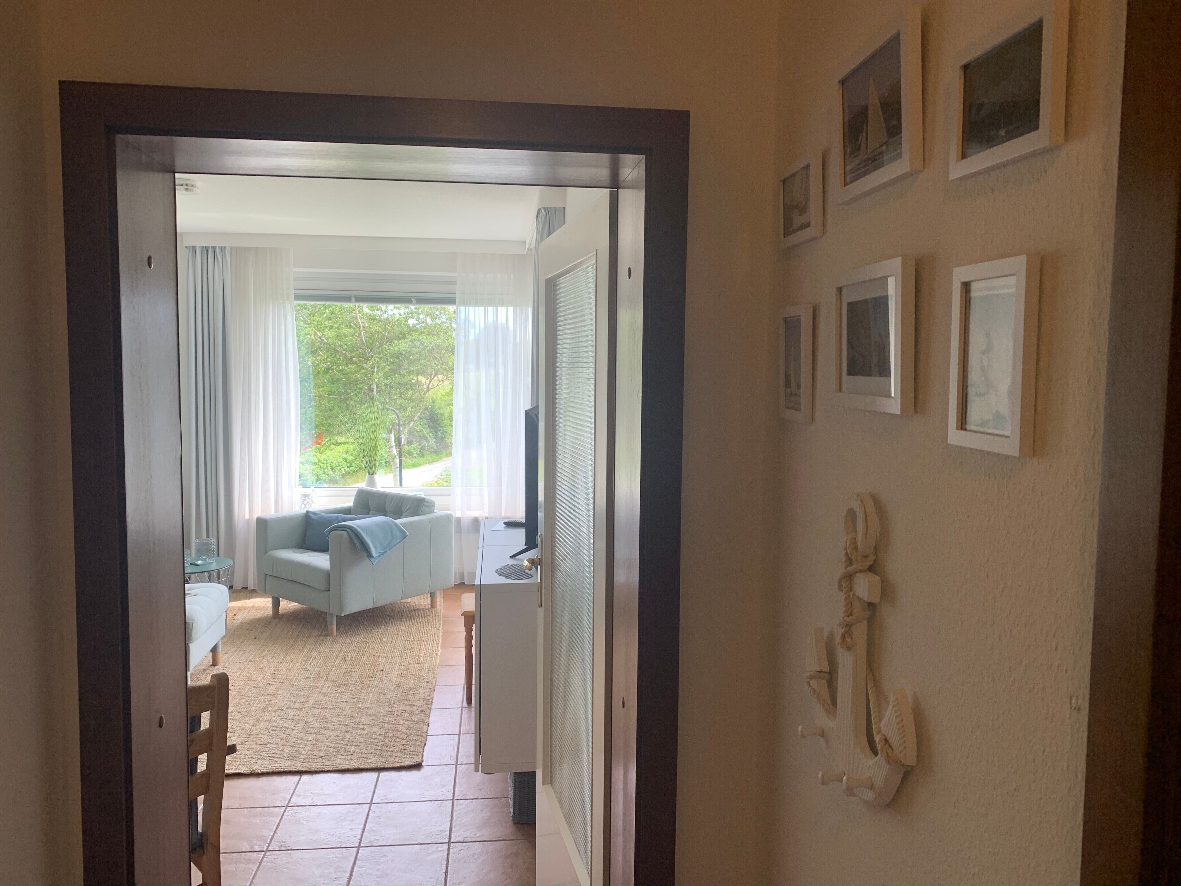 Fernseher, Stereoanlage