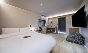 Hypo-allergenic bedding, desk, free WiFi, bed sheets - No. 25 Hotel Sinchon (Seoul)