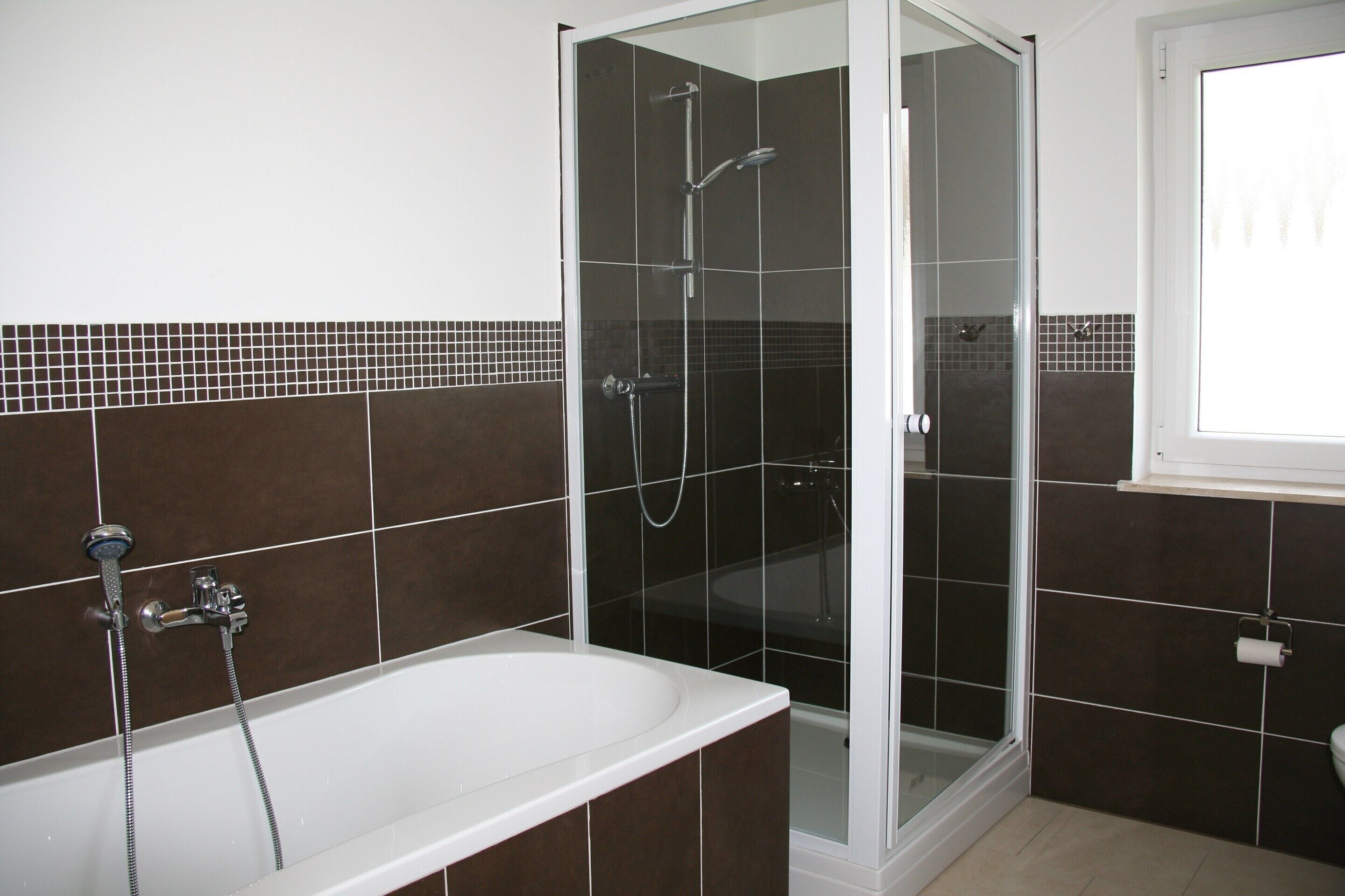 House | Bathroom