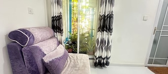 Cozy, 2-bedroom house in peaceful Fuvahmulah with AC
