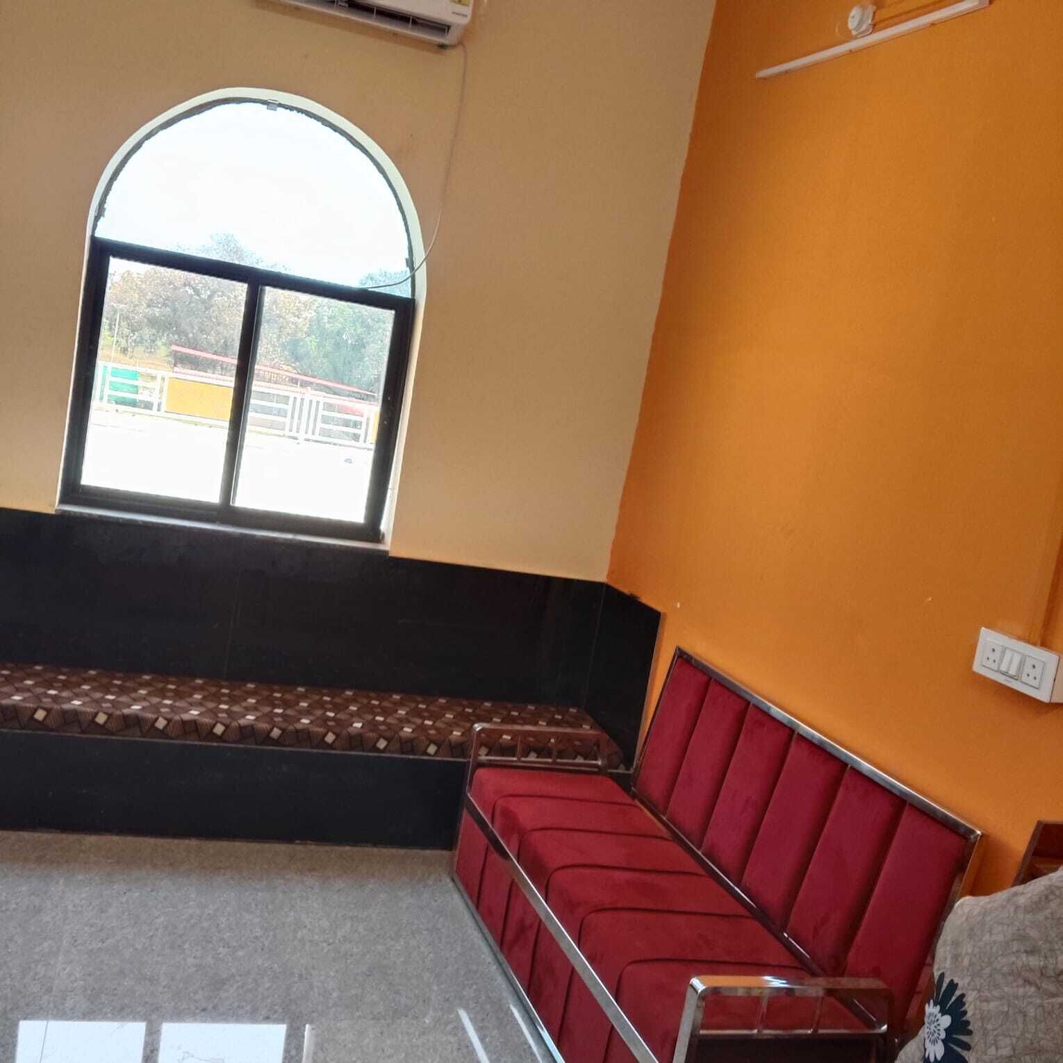 Luxe eenpersoonskamer, balkon, uitzicht op tuin | Interieur