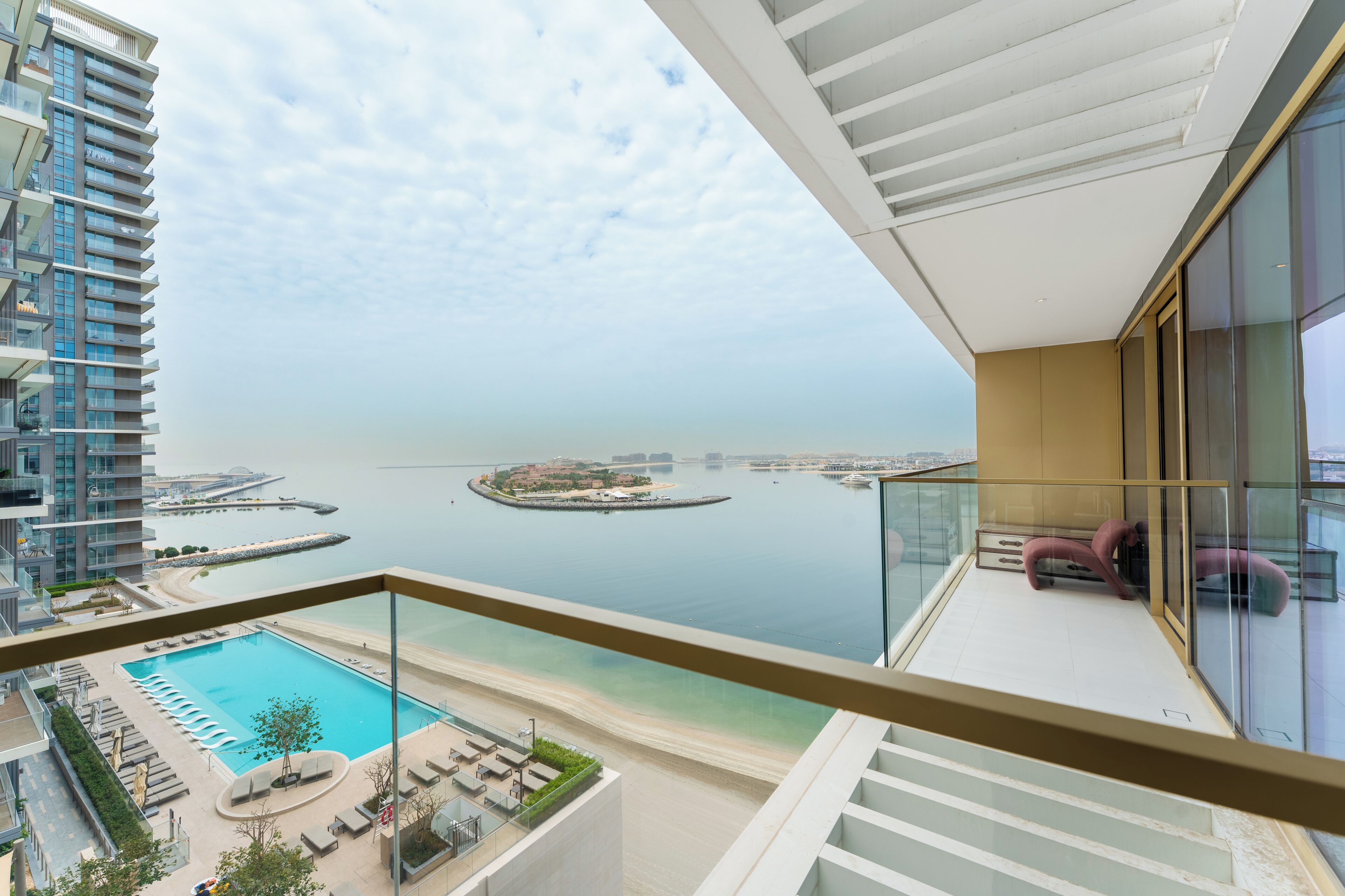 Apartamento exclusivo, sacada, vista para o mar | Sacada
