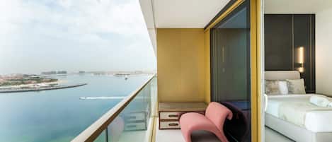 Appartement Exclusif, balcon, vue mer | Vue depuis le balcon