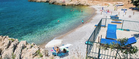 Plage à proximité, 4 bars de plage