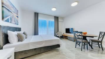 Premium Studio Suite, Balcony, Sea View