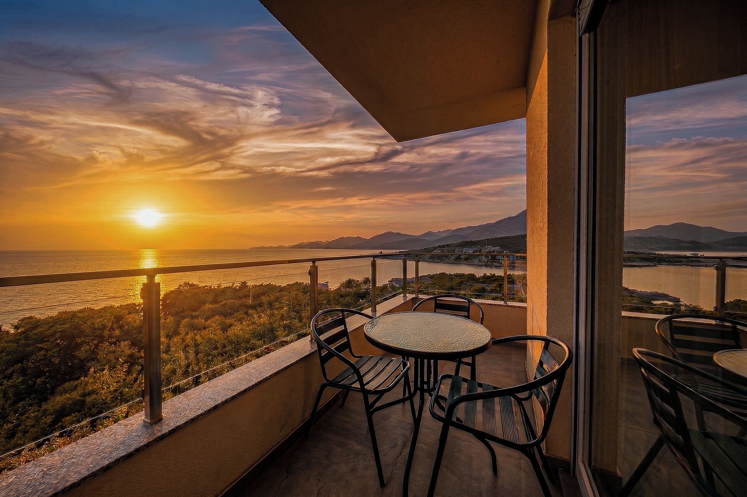 Premium-Apartment, 1 Schlafzimmer, Balkon, Meerblick | Blick vom Balkon