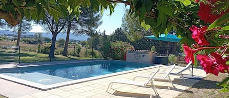 Piscine extérieure