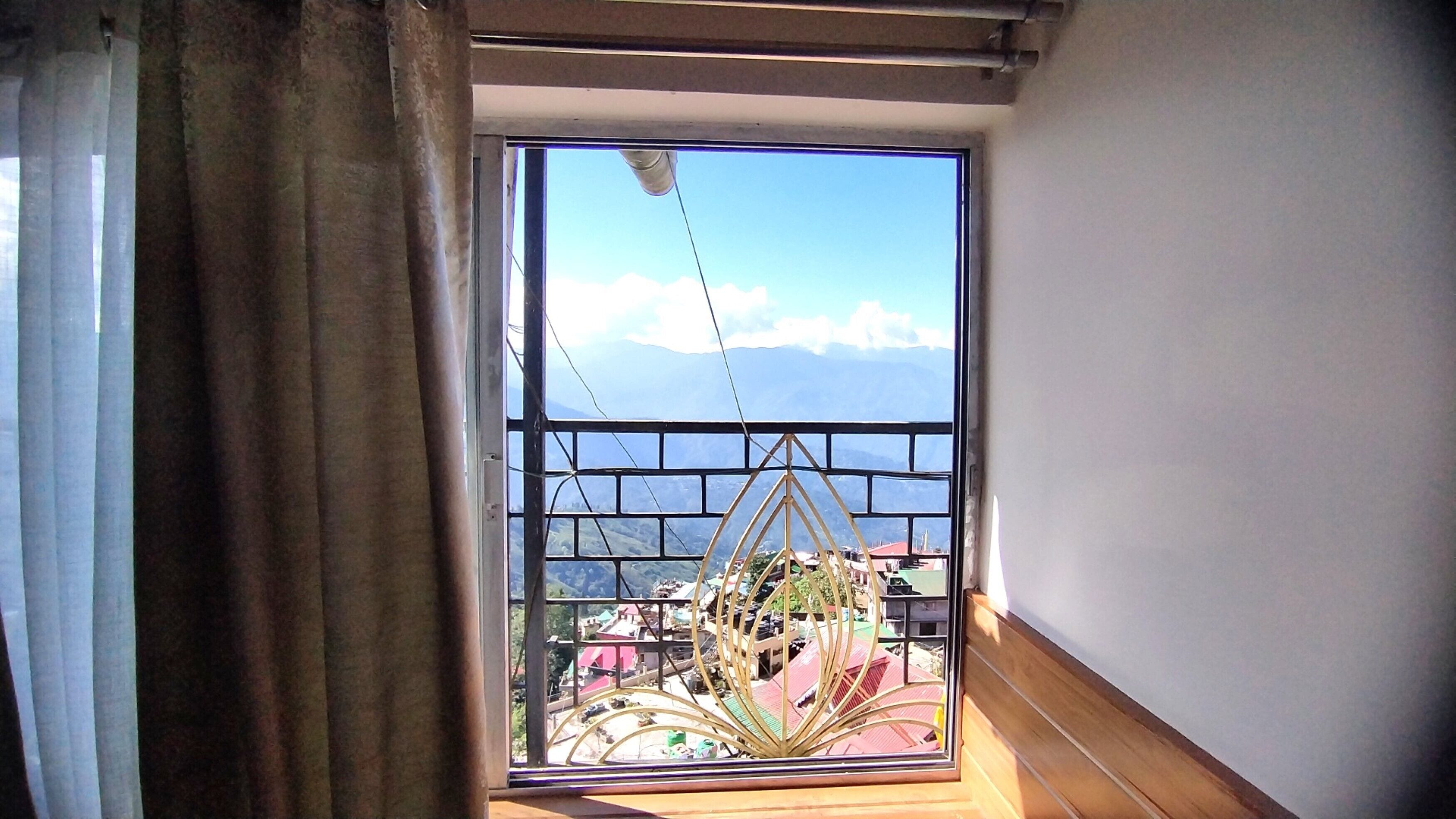 Vue sur la ville depuis l’hébergement