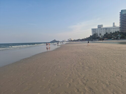 Rent villa in Hua Hin