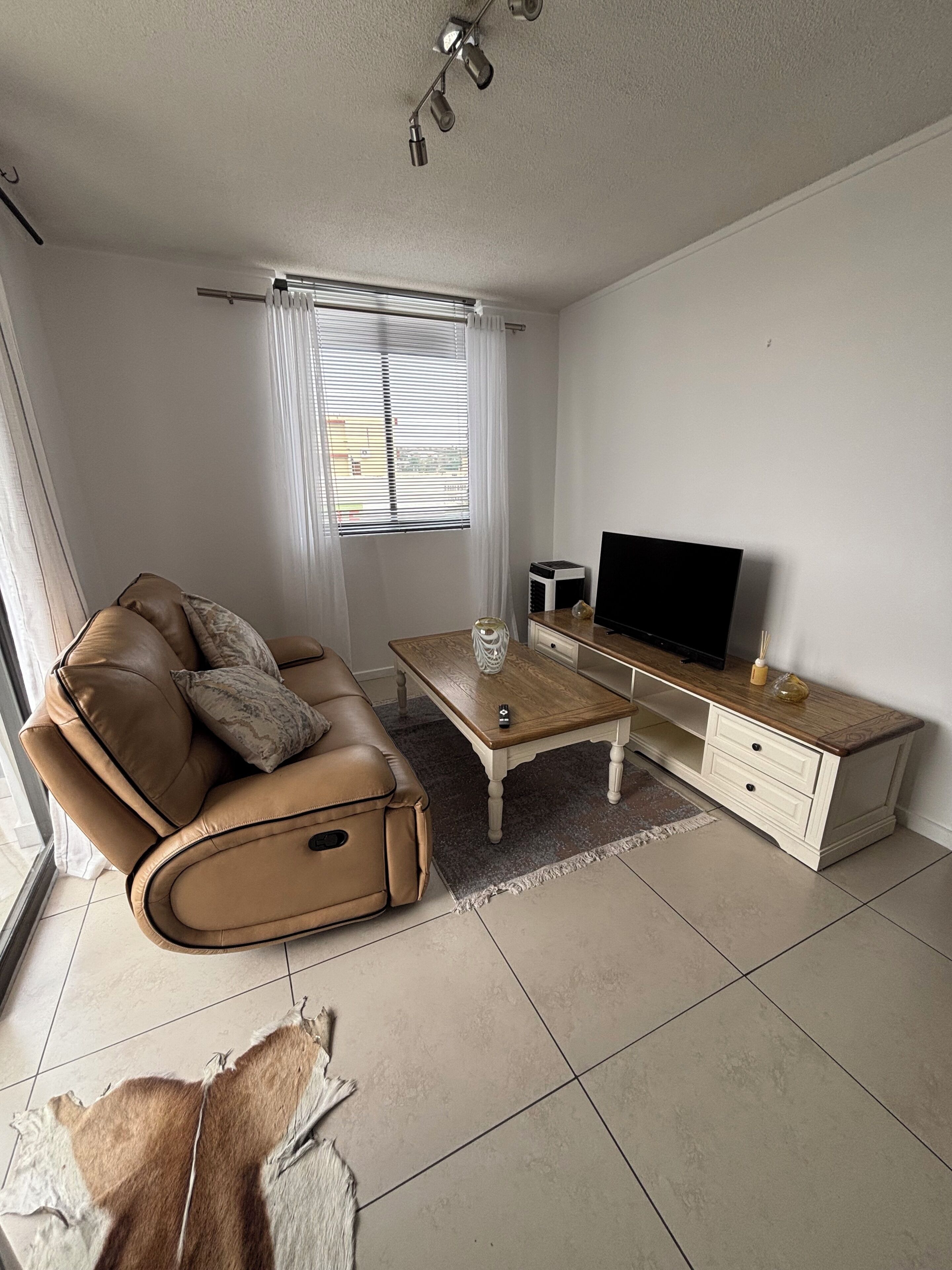 Cozy Cbd Apartment - Windhoek - Windhoek