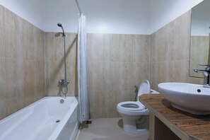 Deluxe Double Room | Bilik Mandi