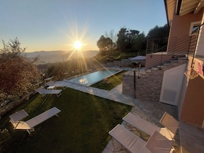 Terrace/patio - Villa Terrace Vert, 12 seats, Saltwater pool, A/C, gym, BBQ (Sarzana)