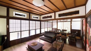 Classic House, 3 Bedrooms | Living area | 75-inch LCD TV with digital channels