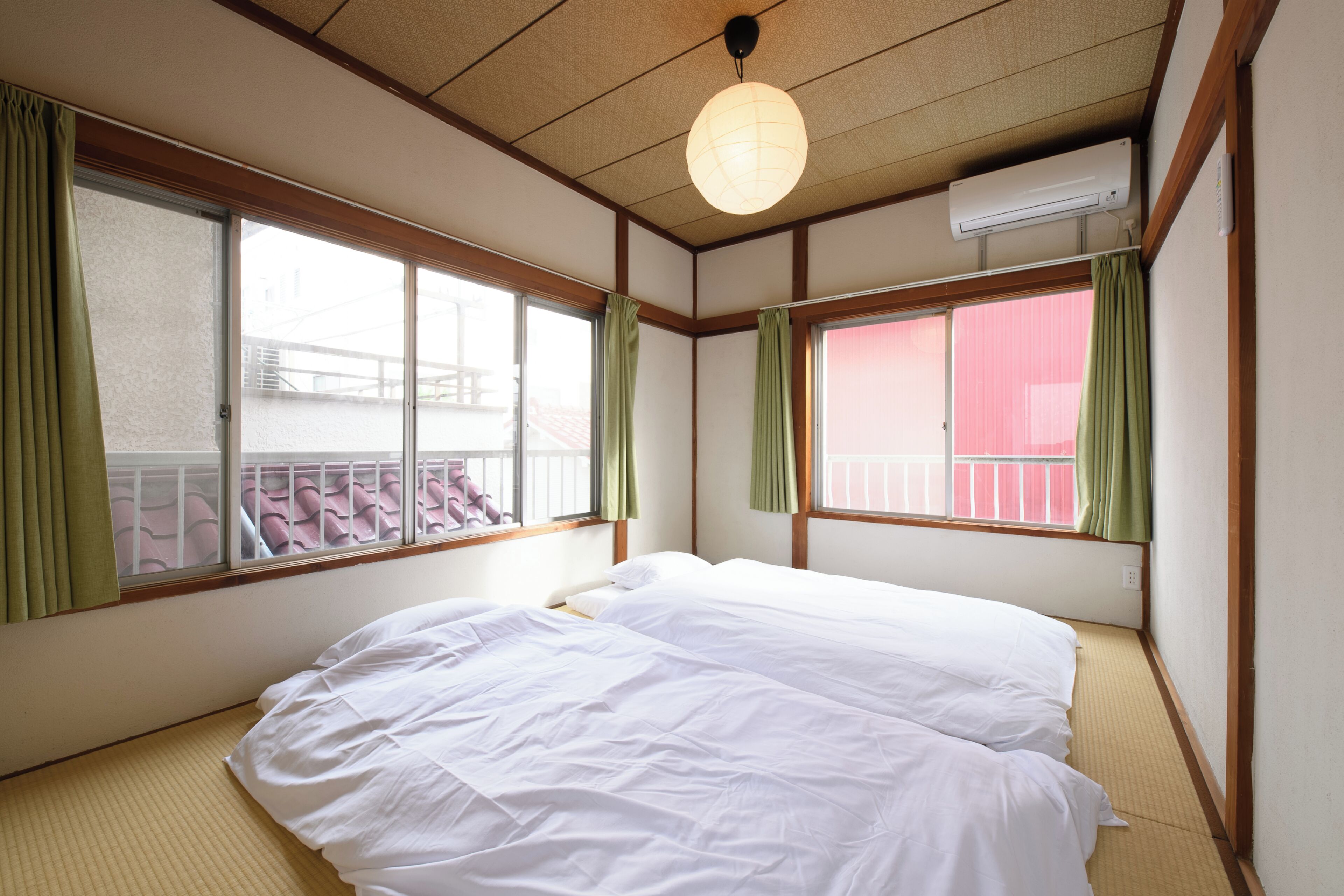 Classic House, 3 Bedrooms | Free WiFi