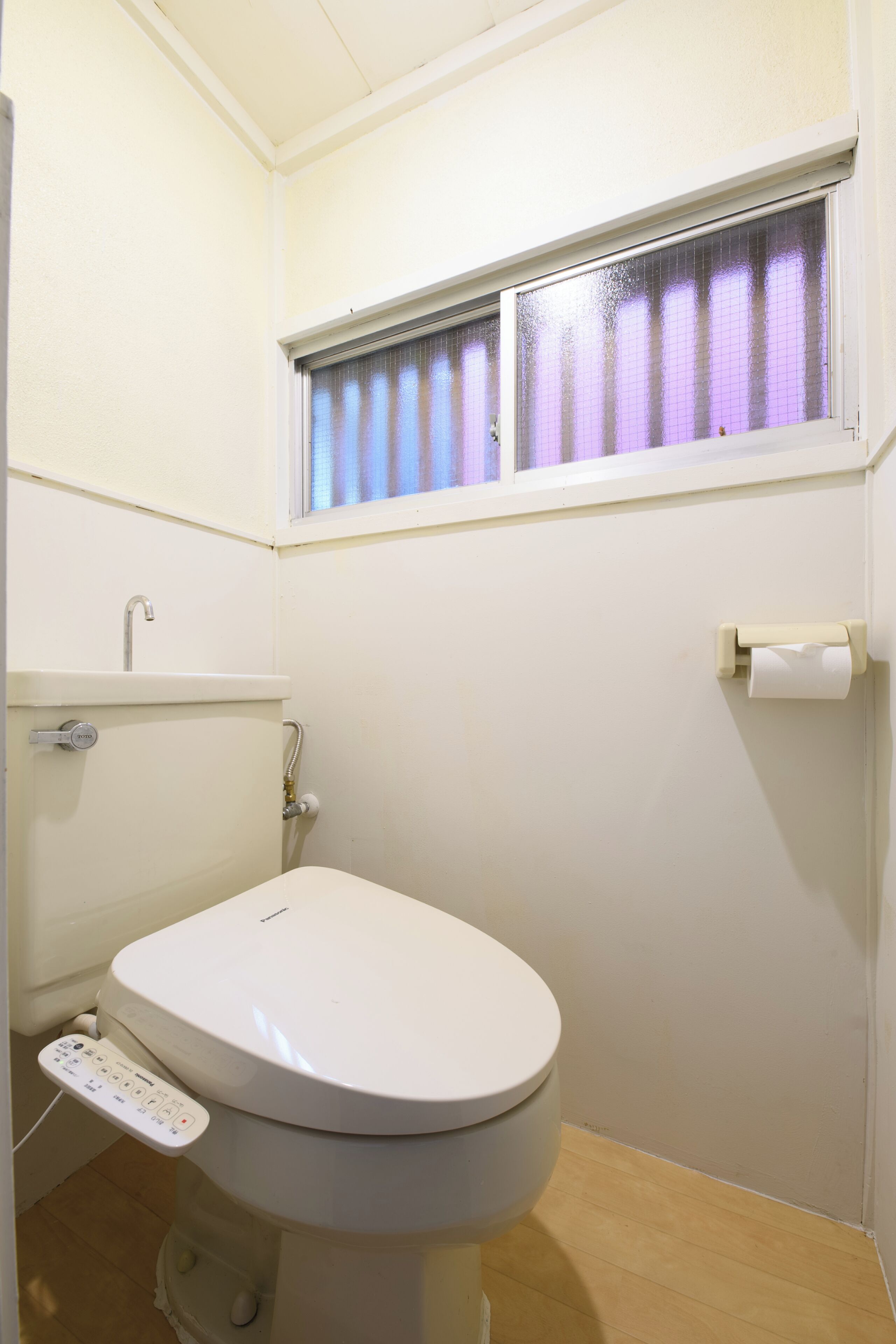 Classic House, 3 Bedrooms | Bathroom | Separate bathtub and shower, eco-friendly toiletries, hair dryer