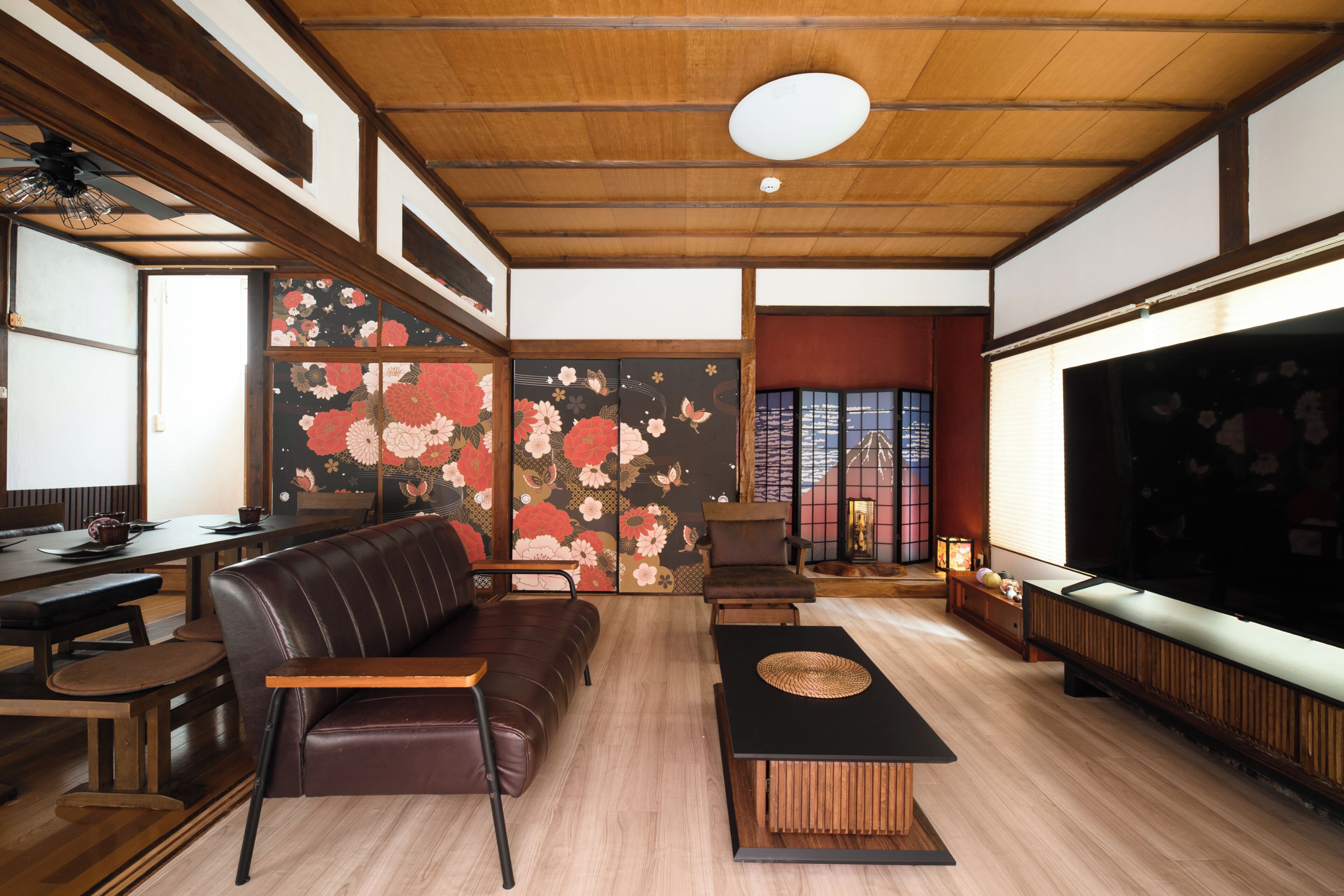 Classic House, 3 Bedrooms | Living area