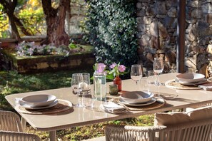 Outdoor dining - Bel Fioeu - by MyHomeInComo (Menaggio)