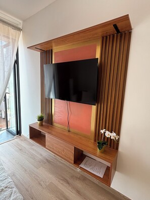 Interior - Cozy 1-bedroom apt in welcoming Tatu City with fitness room, pool, green space (Tatu City)