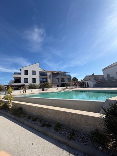Ferienwohnung 'Lion' Medulin (Vizula), Pool vorhanden, direkt am Meer