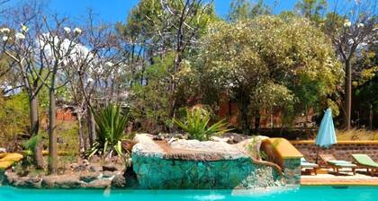 Le Suarez Hotel