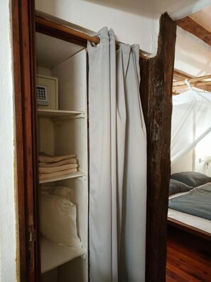 Room - Le Suarez Hotel (Antsiranana)