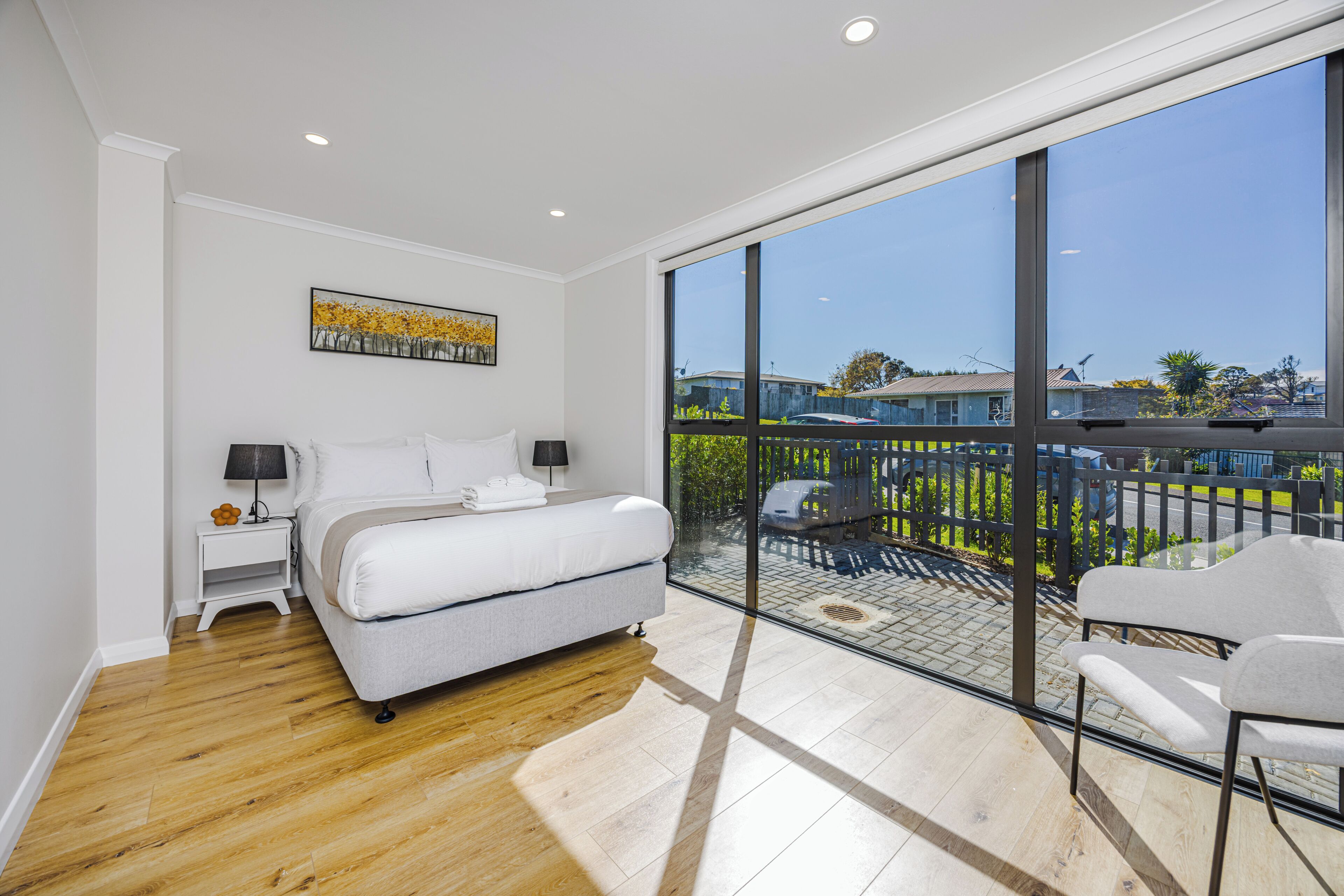 4 bedrooms, desk, iron/ironing board, free WiFi