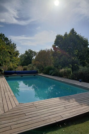 Piscine extérieure, piscine chauffée