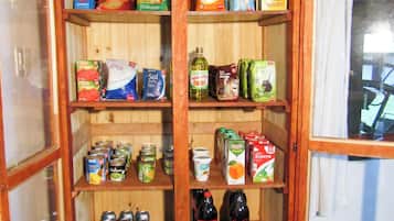 Classic Bungalow, Garden View | Interior