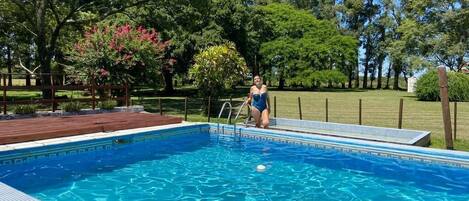 9 piscines extérieures