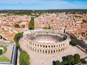 Point of interest - SOWELL HÔTELS Villa Arena (Nîmes)