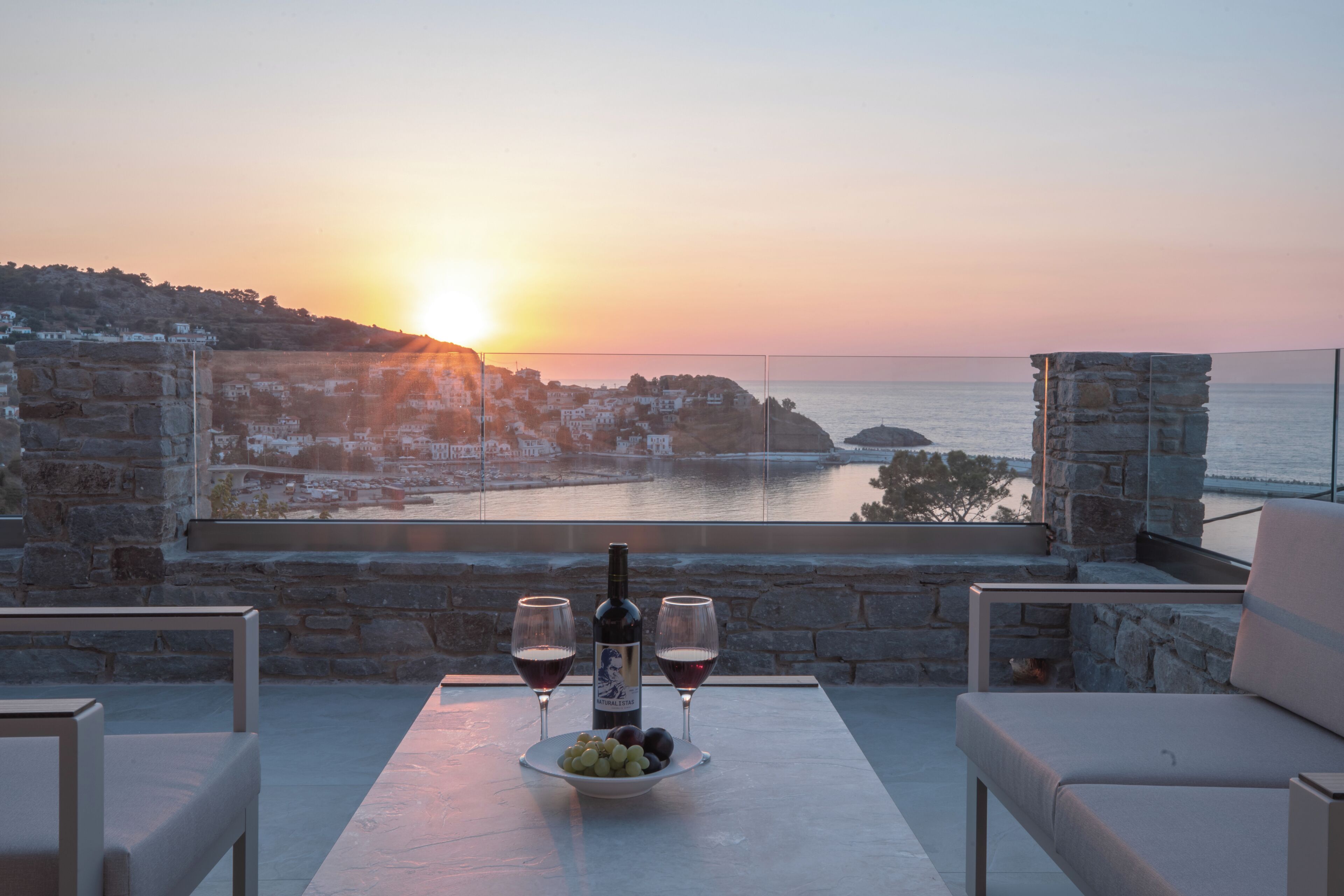 Luxury Studio Suite, Sea View | Terrace/patio