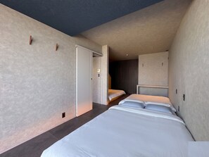 Interior - nagisa awajishima (Awaji)