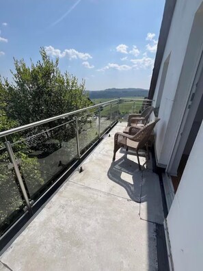 Property grounds - Quietly located vacation apartment (Medebach)