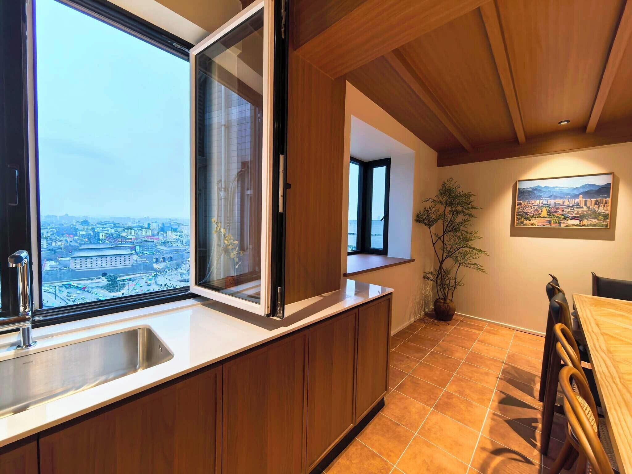 Luxury Suite, City View | Private kitchen