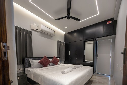 3-bedroom Premium Serviced Apt right in front of Vaigai River, Kochadai, Madurai