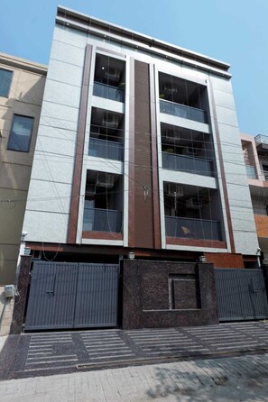 Exterior - The Empire Sector 45 Gurgaon (Gurugram)