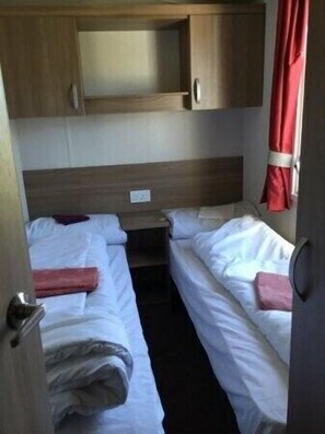 3 camere, con stile personalizzato, con arredamento individuale