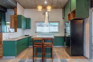 Private kitchen - ELIVAAS Ivory Ridge 9BHK Cliffside Villa (Kasauli)