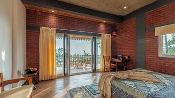 Villa Deluxe, balcón, vistas a la colina | Tabla de planchar con plancha y wifi gratis
