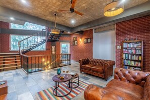 Interior - ELIVAAS Ivory Ridge 9BHK Cliffside Villa (Kasauli)