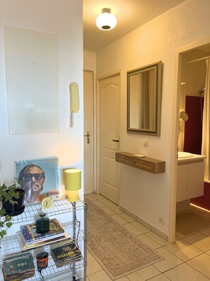 Hair dryer, towels, soap, toilet paper - Cocoon for two with large terrace & view - Golfe de Saint-Tropez (La Croix-Valmer)