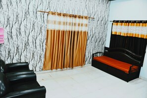 Interior - Spacious 4-bedroom villa in wonderful Lonavala with AC & Rain Dance (Lonavala)