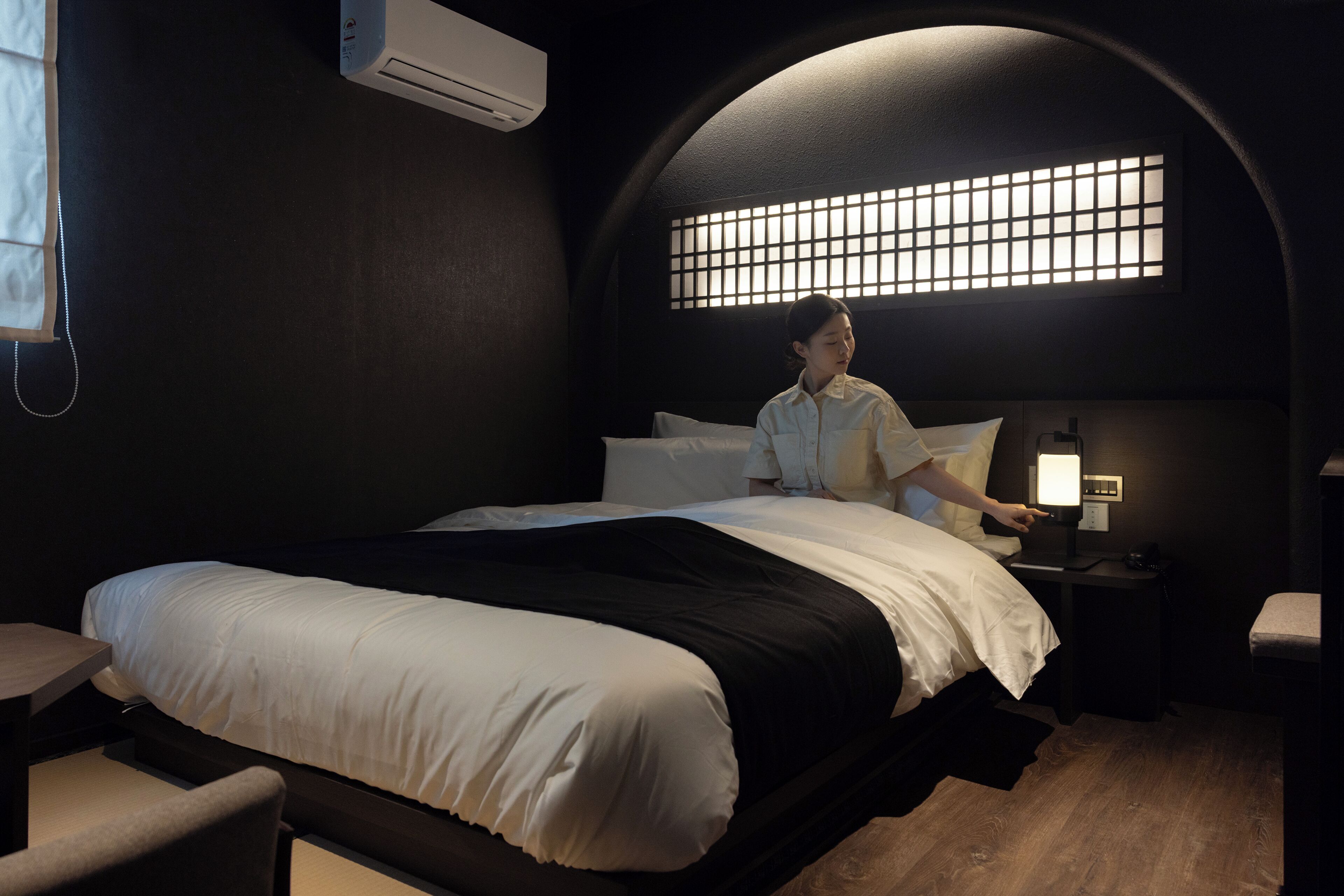 Shade B | Wi-Fi ฟรี, ผ้าปูที่นอน