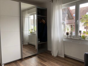 Interior - Apartment 'Haus Am Idyllischen Bach' with Private Garden and Wi-Fi (Rheinau)