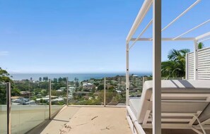 Property grounds - AcquaVista (Terrigal)