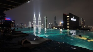 Utomhuspool
