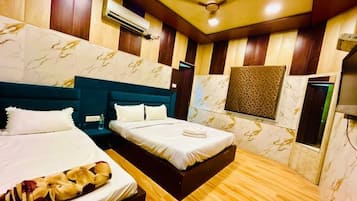 Deluxe-Dreibettzimmer | Kostenloses WLAN, Bettwäsche
