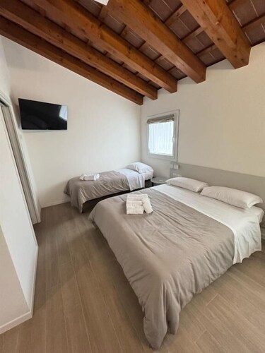 HOTEL VILLA MARY