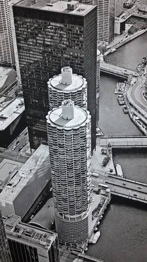 Aerial view - Total privacy within this walled villa in the heart of Scottsdale! No tan lines. (Scottsdale)